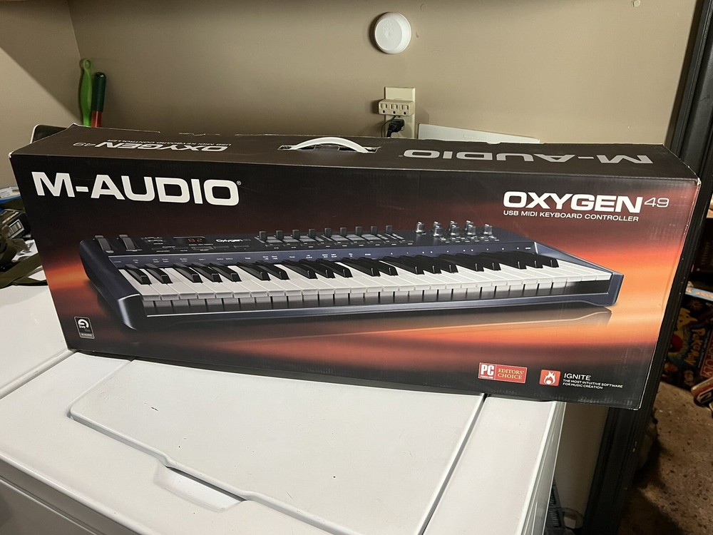 M-Audio Oxygen 49 USB Midi Keyboard Controller