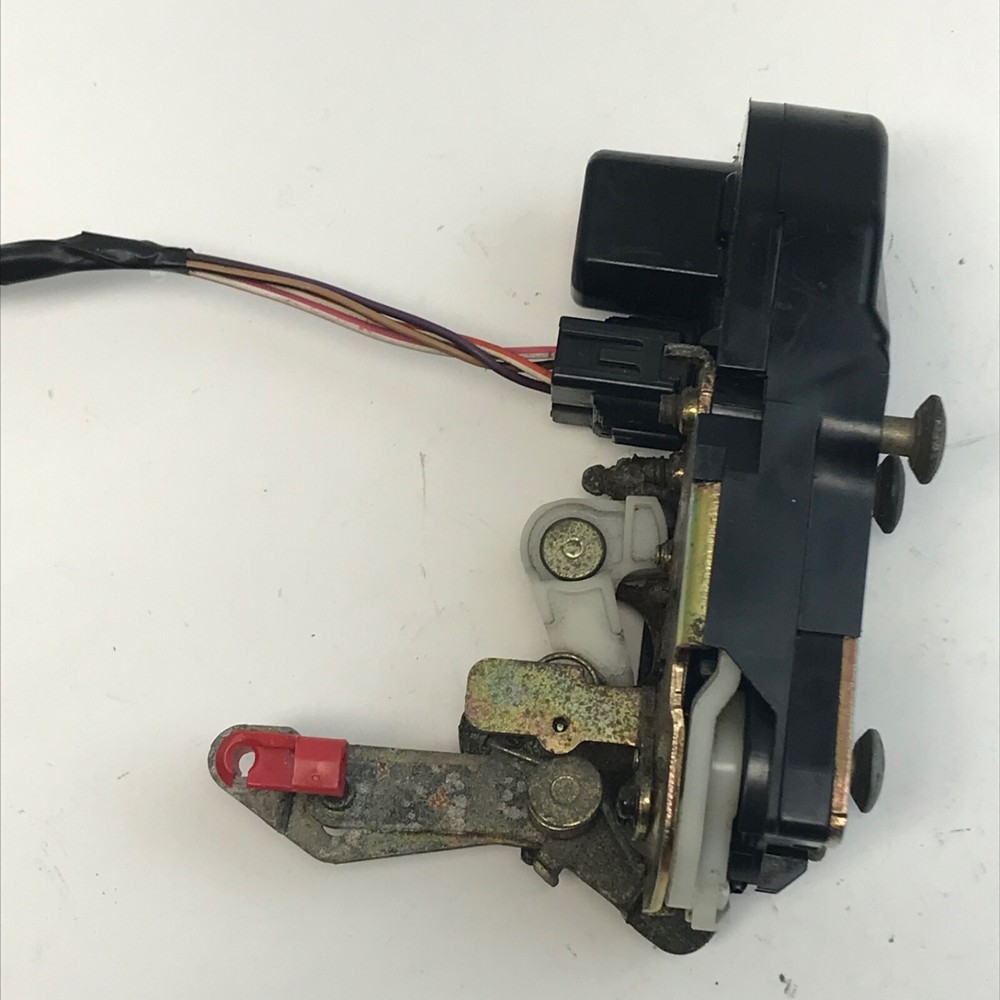 04 - 07 Jeep Liberty Trunk Latch Tailgate Lock Latch Actuator 2004-2007 05 06