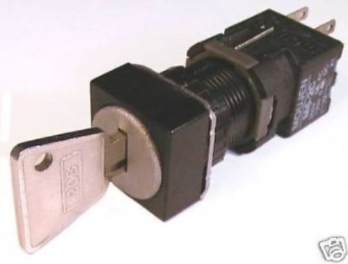 M6K-B30S2 M6-2C Square Key Switch 3 Position Maintain Key Removable Left Centre