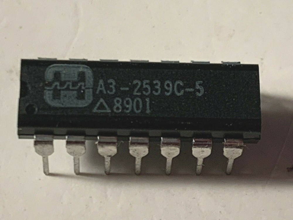 Harris IC, A3-2539C-5,Operational Amplifier - DIP14.