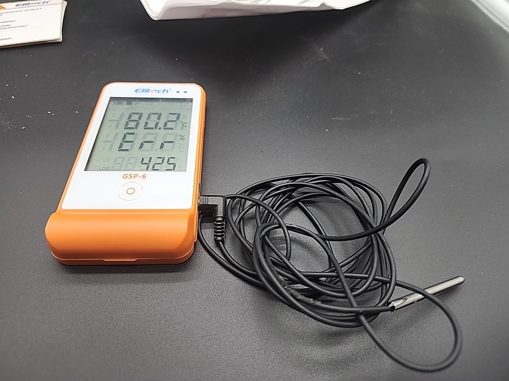 Elitech GSP-6 Temperature Humidity Data Logger - Tested