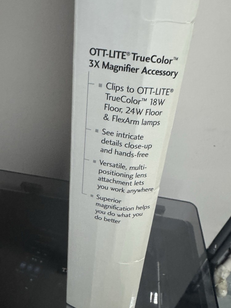 Ott-lite OttLite Truecolor 3x magnifier Accessory