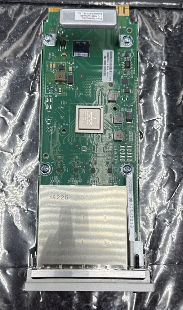 CISCO C9300-NM-8X 8-port 10Gb SFP+ Network Module for Catalyst 9300