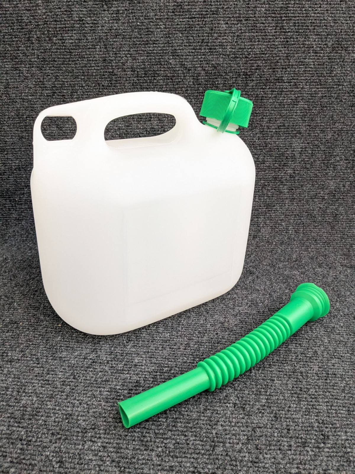 GENUINE OEM ✅ STIHL 5L (1.32 gal) transparent GAS CAN P/N: 0000 881 0232