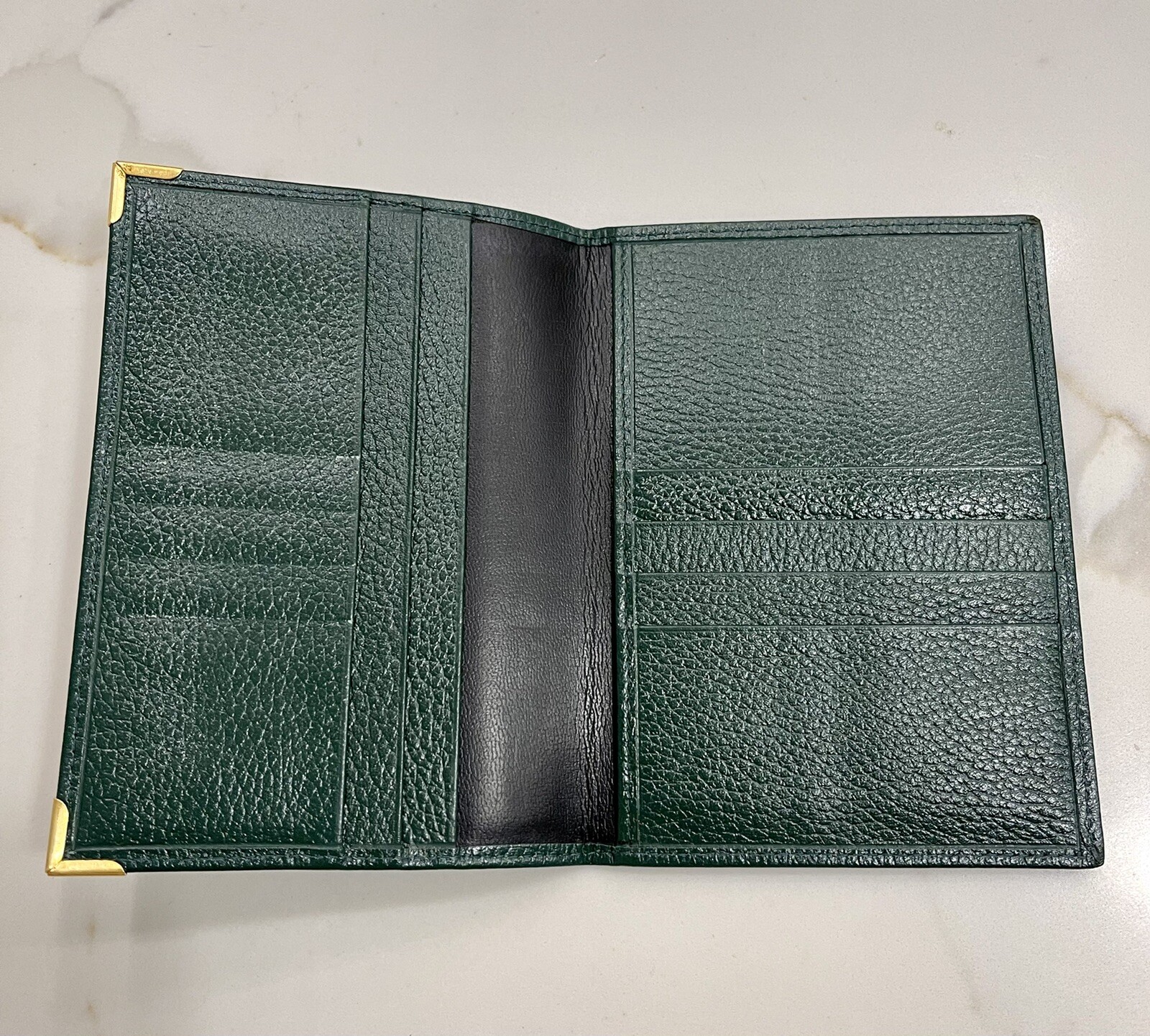 100% Authentic Vintage Rolex Green Leather Card Wallet Passport Holder 68.08.55