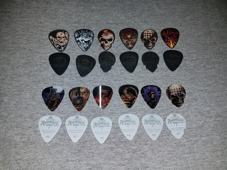 Lot 12 Alchemy Collectible Horror Skull Guitar Picks GOTHIC Skull Graphic Motion