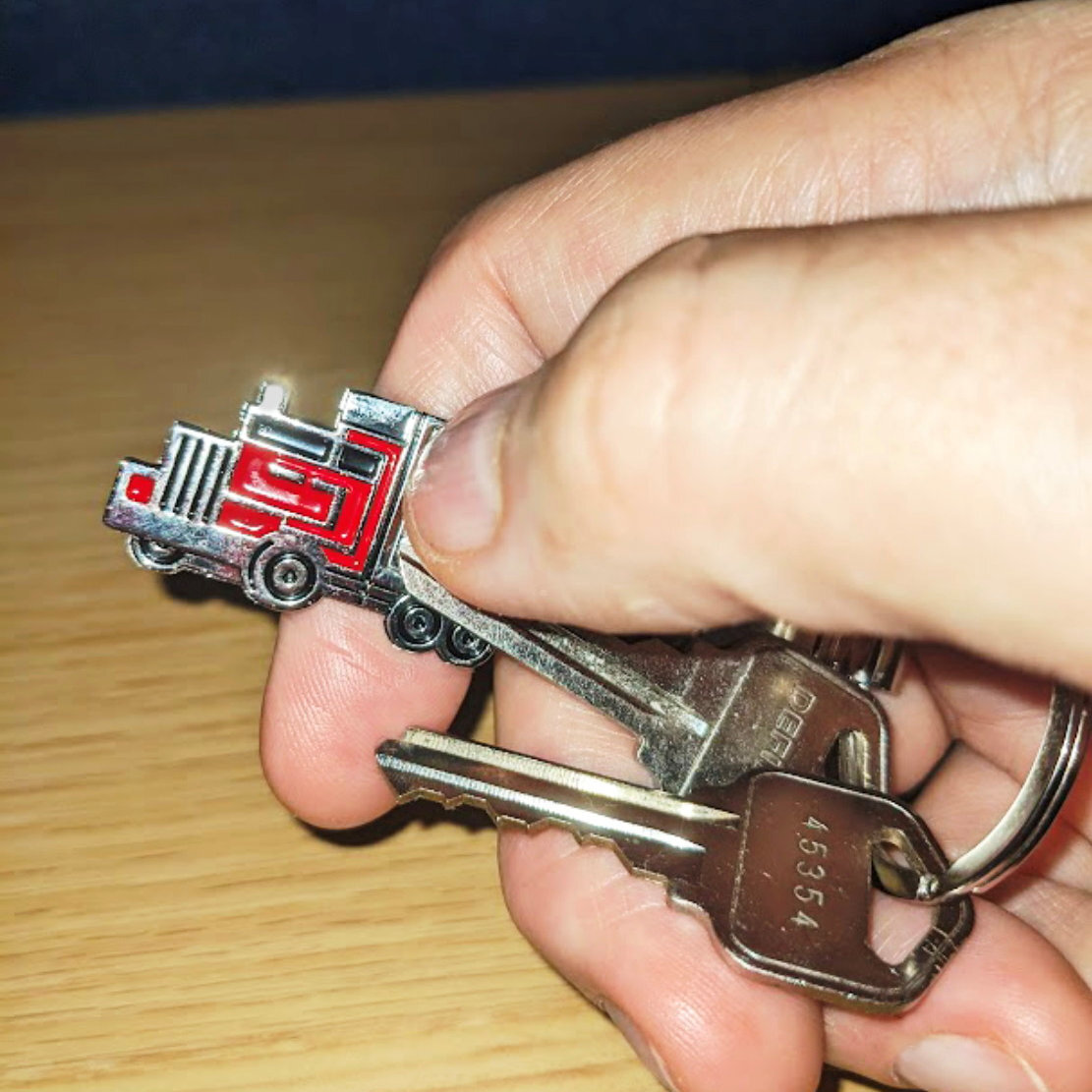 Willy Wonka Bars and the Chocolate Factory Semi Truck Flat Metal Keychain