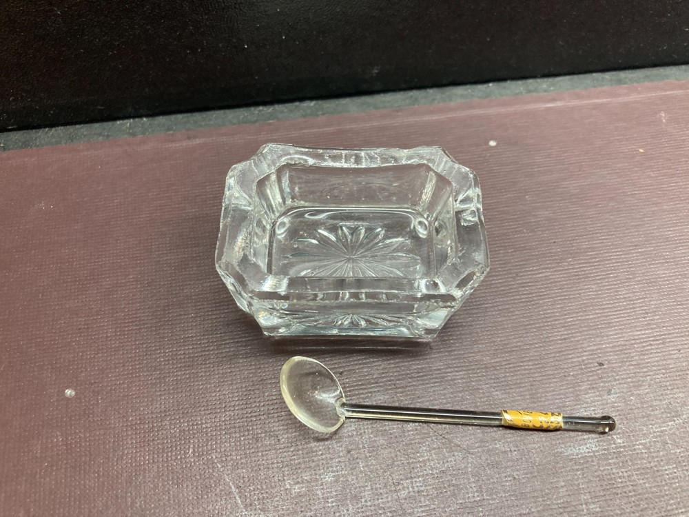 Vintage Unique Rectangular Glass Salt Cellar Open Salt with Spoon