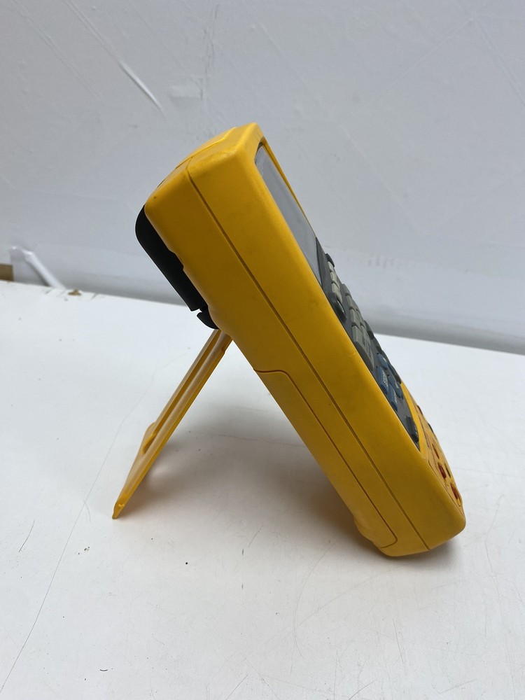 Fluke 724 Process and Temperature Calibrator