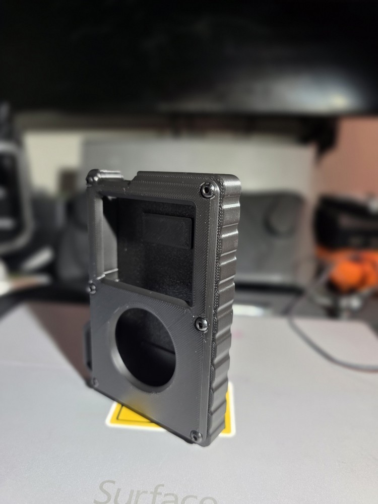 ipod 5th generation 80gb-Thick- Case Black & Black