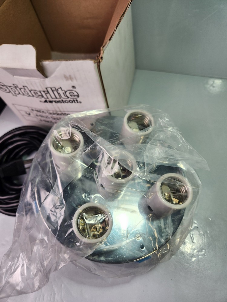 #4820 Spiderlite TD5 5-Socket Studio Light Head