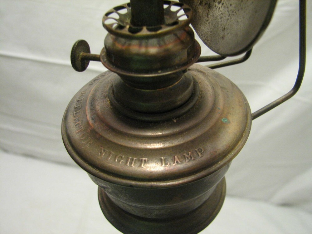 Antique Brass Climax Reflector Brass Wall Night Fluid Lamp Light