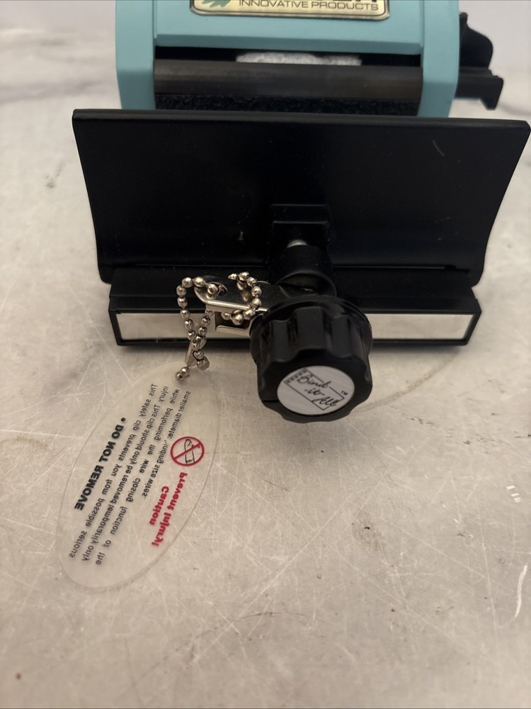 ZUTTER Innovative Products Bind It All Personal Binding System Blue Scrapbook