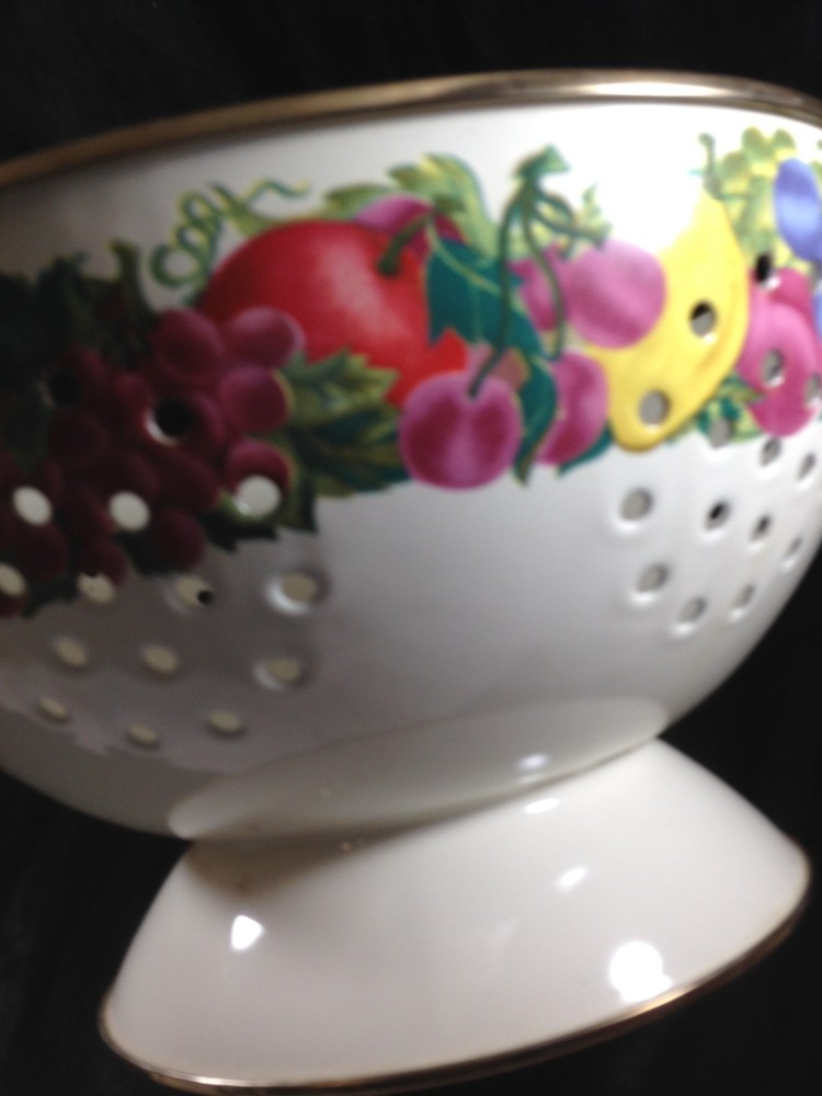 White Enamelware Footed Colander with Fruit Pattern Double Handle 11"