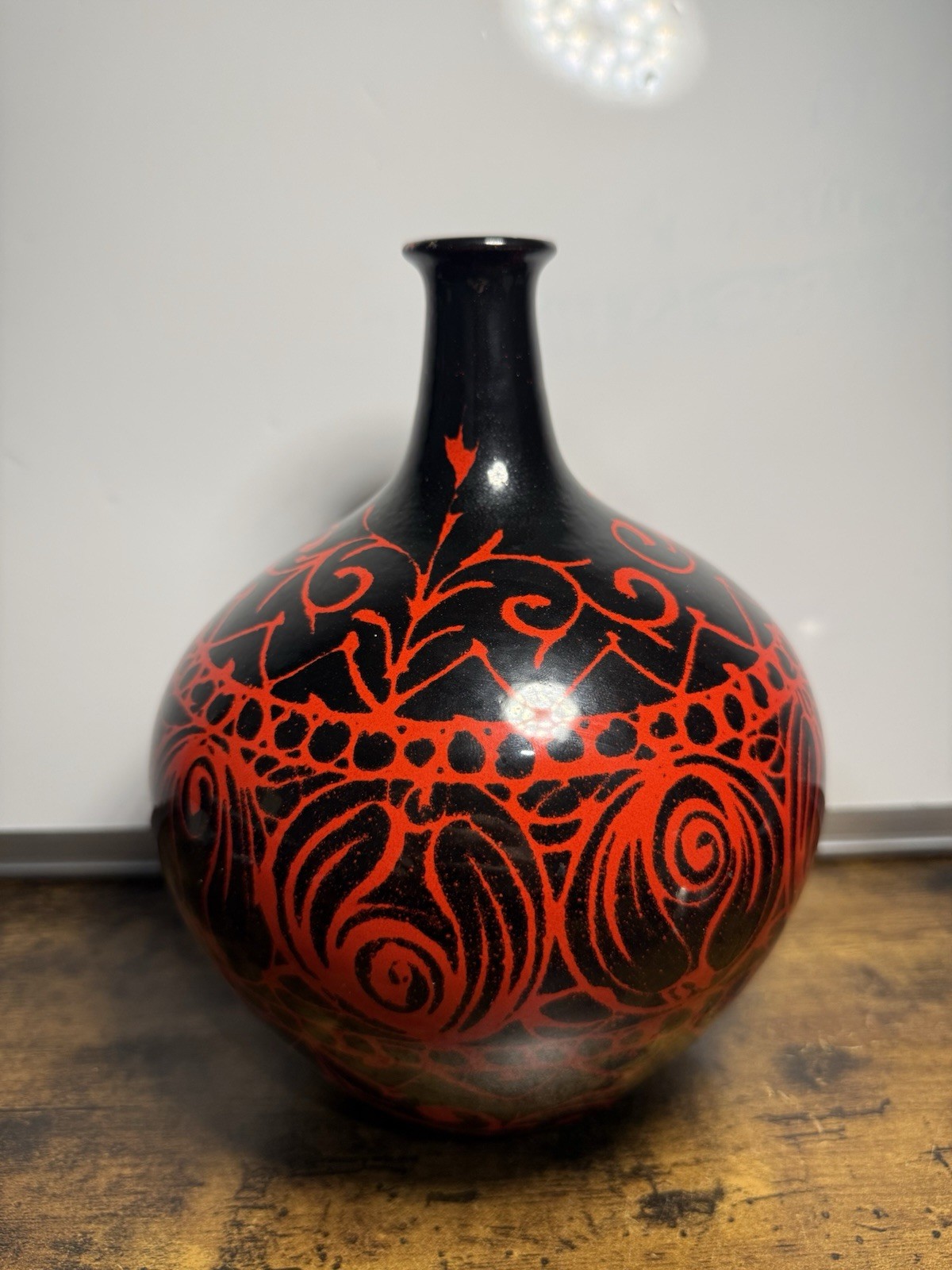 Vintage MCM Raymor Italy Pottery Vase Red & Black Beautiful Pattern MCM - Rare!