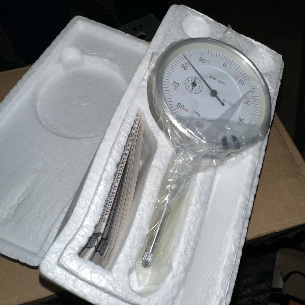 New in box Cen-Tech 1" dial indicator 00623