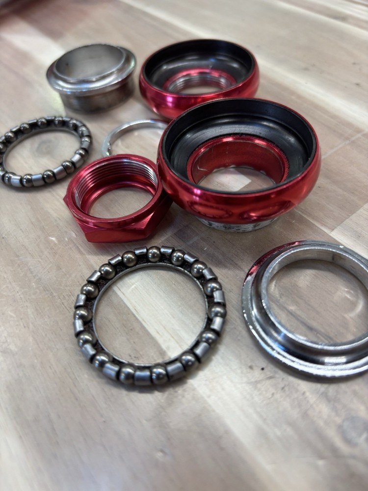 Hatta Headset Red Anodized Original Old School