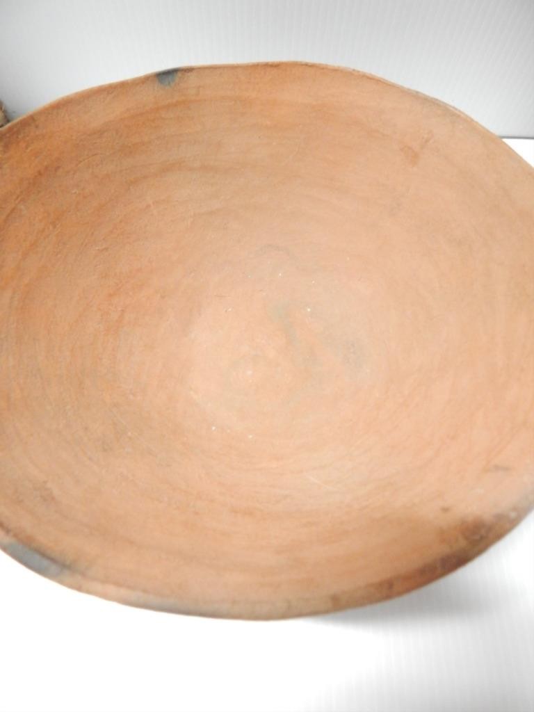 ANTIQUE PUEBLO / MISSION INDIAN LARGE POTTERY DOUGH BOWL FORM POT