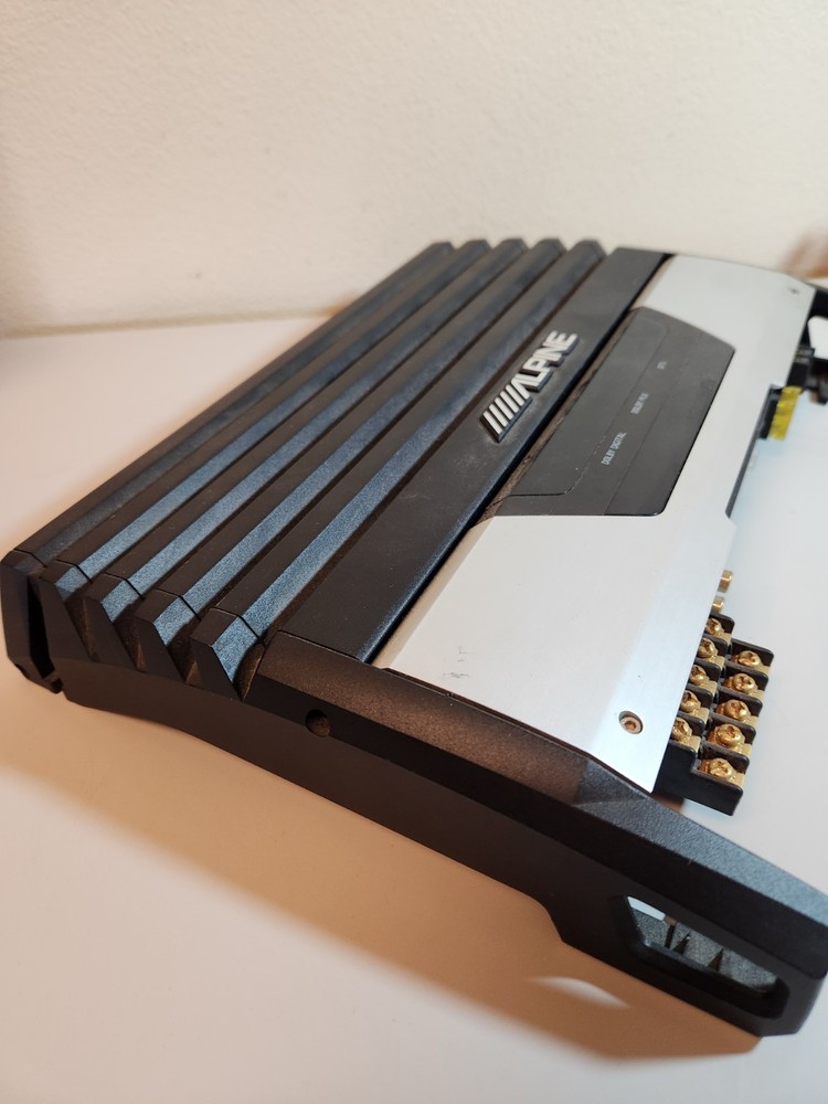 Alpine MRA-D550 UNTESTED - UNKNOWN IF WORKING - Untested