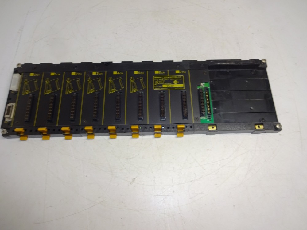 OMRON C200H-BC081-V1 CPU BASE UNIT