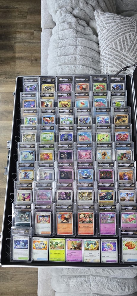 Display Case Card Riser Stands-For 34x22 Vertical/Horizontal Case - 27-33 Risers