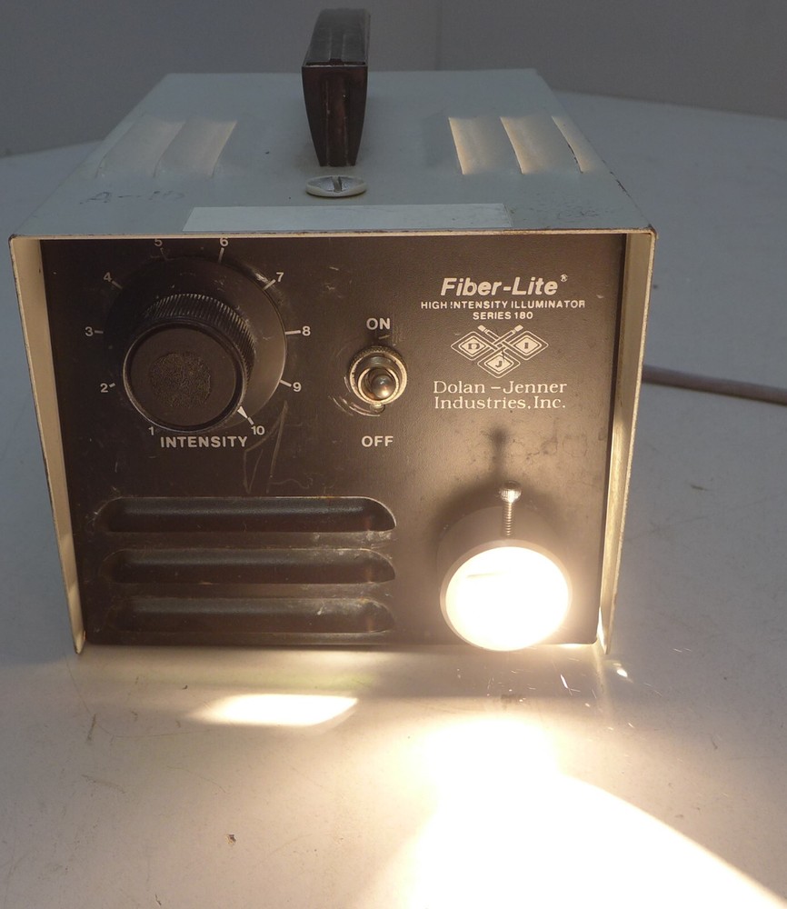 Dolan-Jenner Fiber-Lite 180 Fiber Optic Light Source - Working