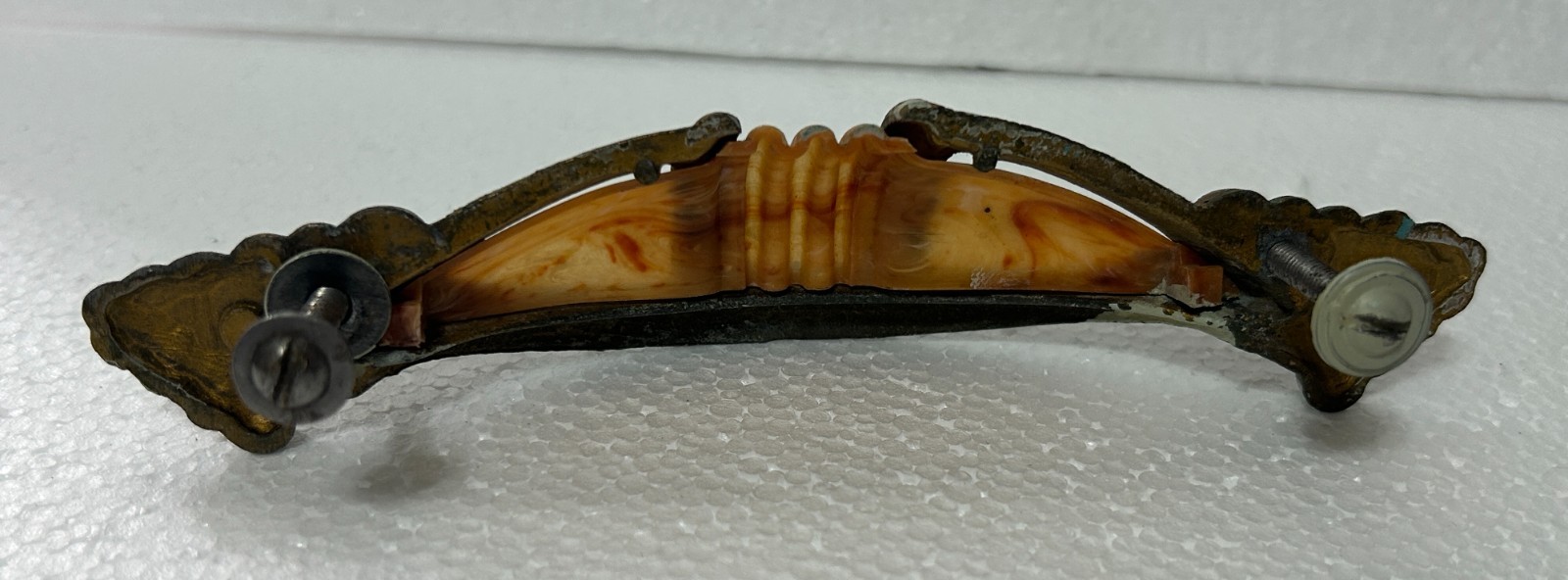 Vtg Art Deco Waterfall Style Dresser Drawer Pulls Handles Bakelite - 2 (M21)