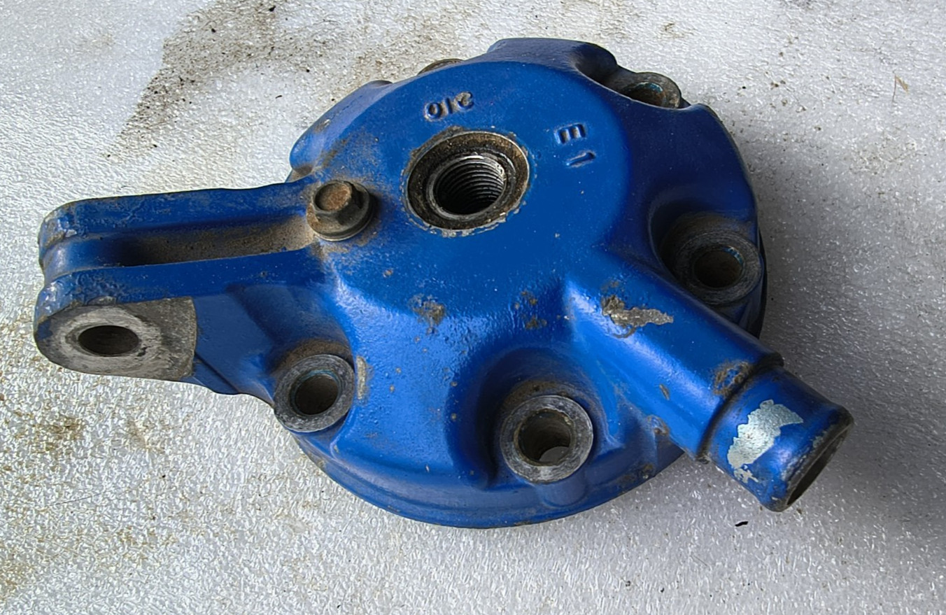 1987-1992 Suzuki LT250R Quadracer 250 Cylinder Head