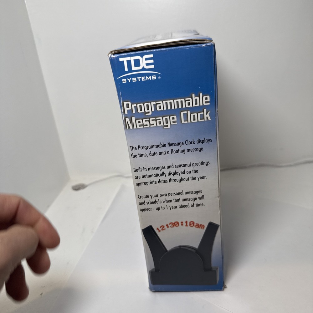 TDE Systems Programmable Red LED Message Clock Floating Message Working