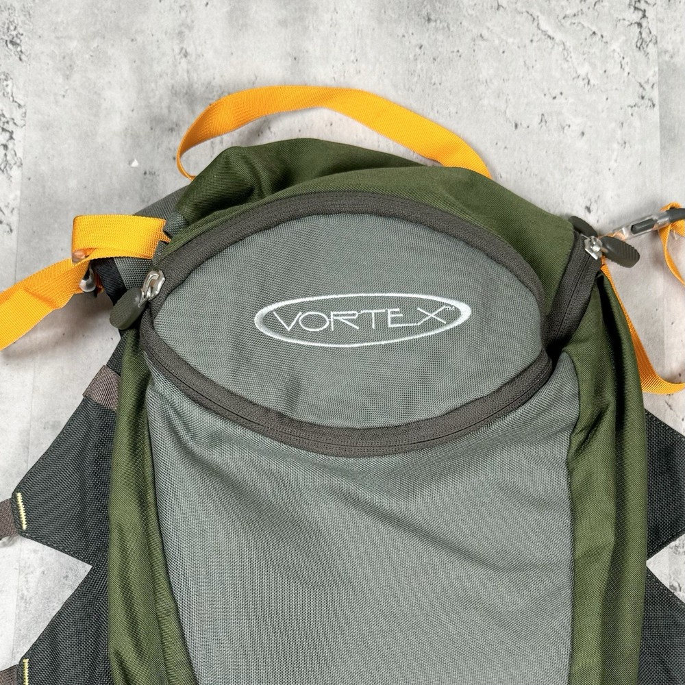 VORTEX Hiking Backpack - Green/Gray - Read