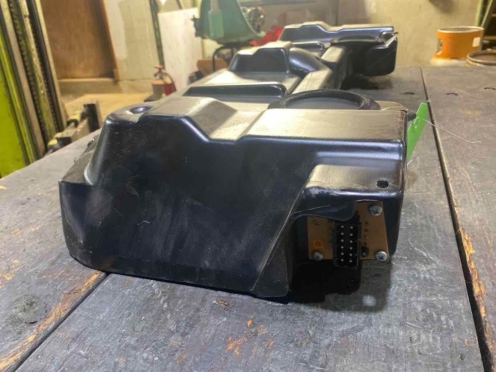 99 BMW 540 Speaker