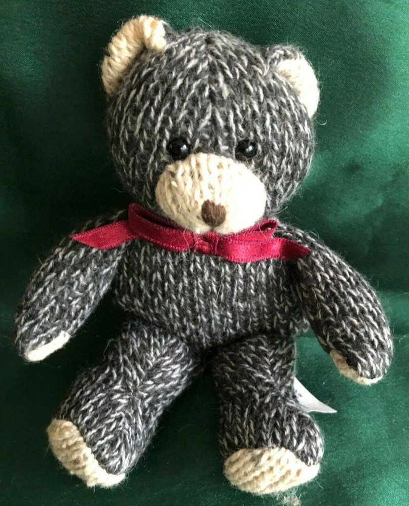RUSS BERRIE - 5"  KNIT BEAR