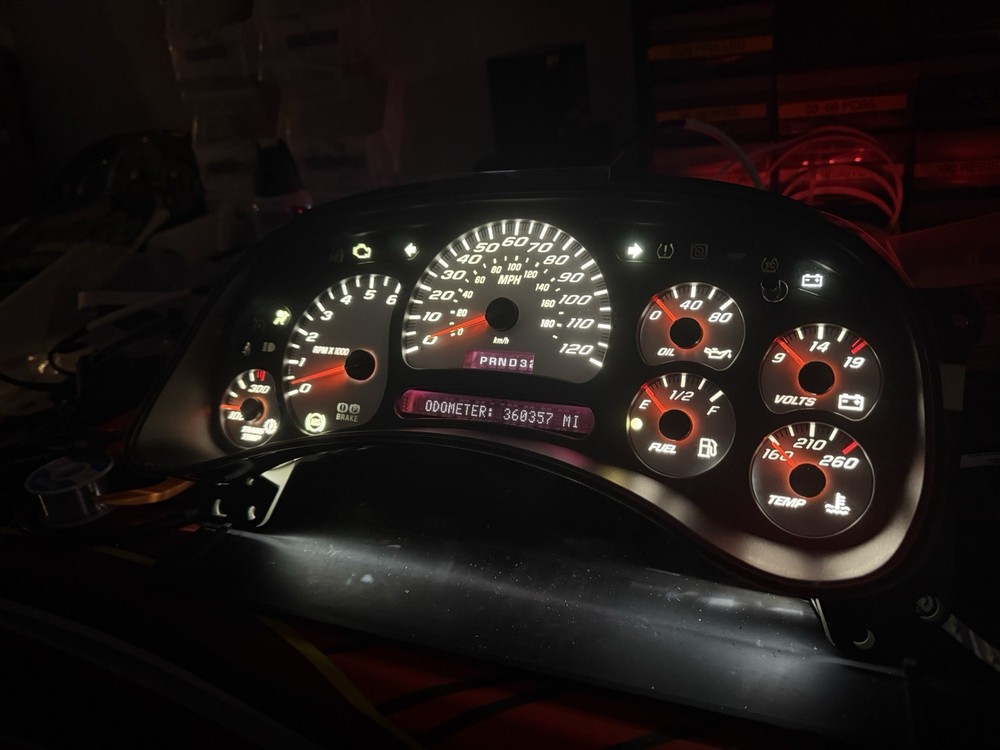 Chevy 03-05 Custom Built SS Cluster