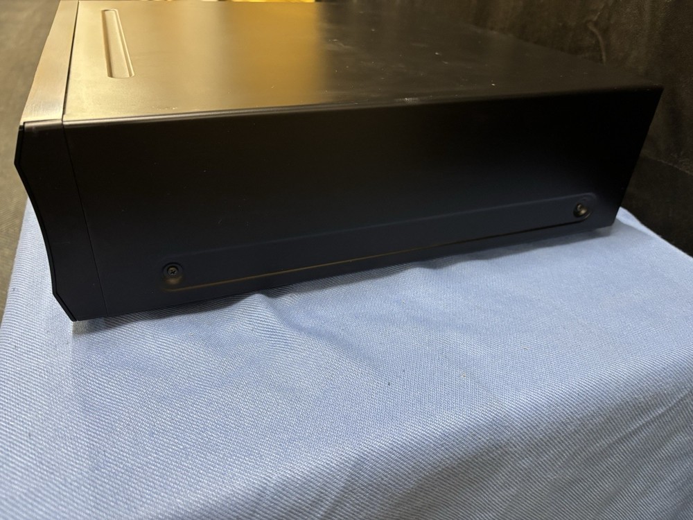 Integra CDC 3.4 6-Disc Carousel CD Player Carousel No Remote, Working