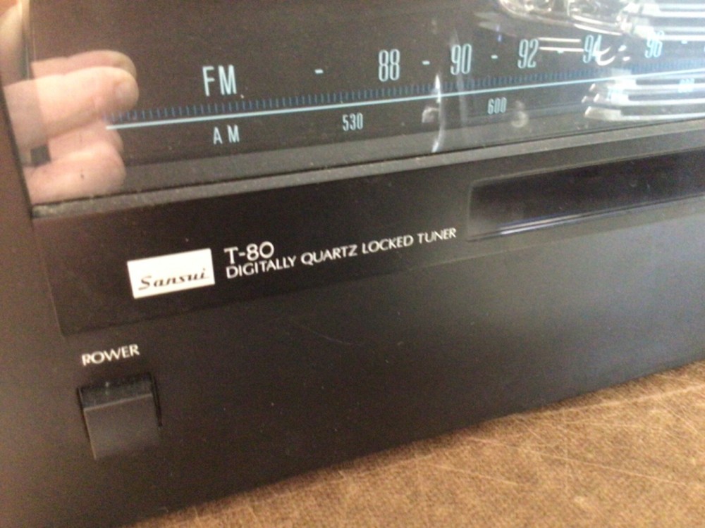 Sansui T-80 digital quartz tuner