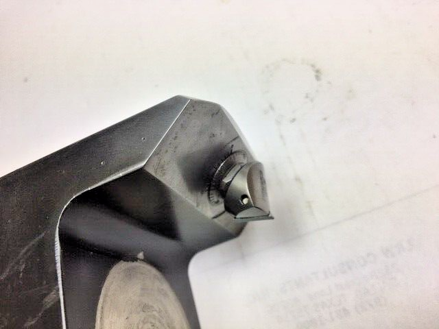 Devlieg Microbore MB-41601 Adjustable Carbide Boring Head BT40 Shank