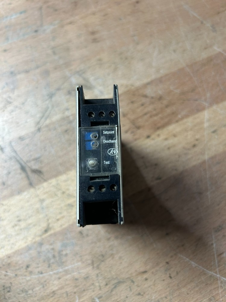 Absolute Process Instruments API 1080 DIN