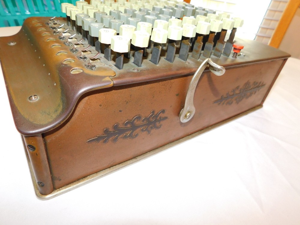 Vintage Felt & Tarrant Comptometer 1920's Mechanical Calculator Adding Machine