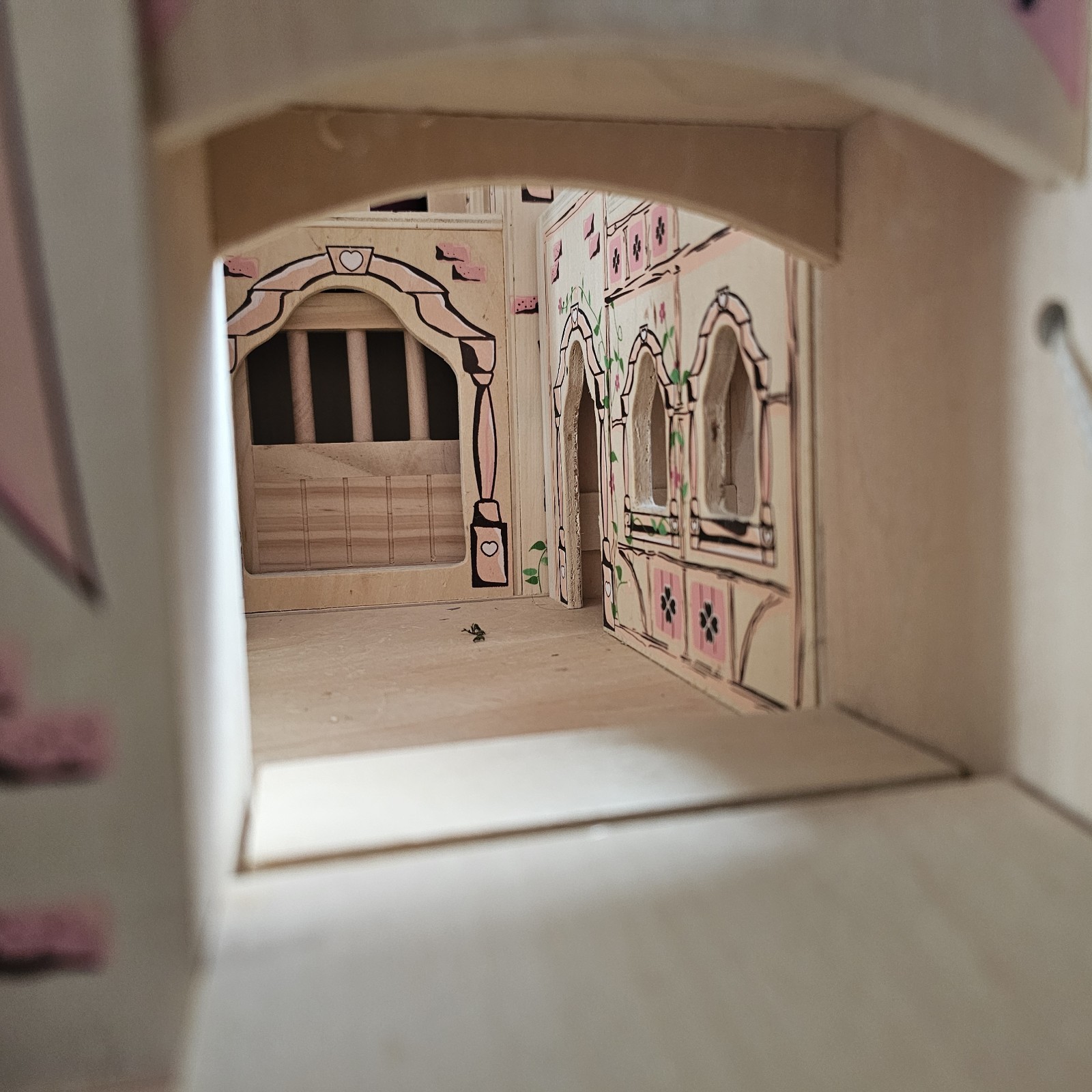 Melissa and Doug Wooden Folding Princess Castle and UNOPENED furniture and dolls