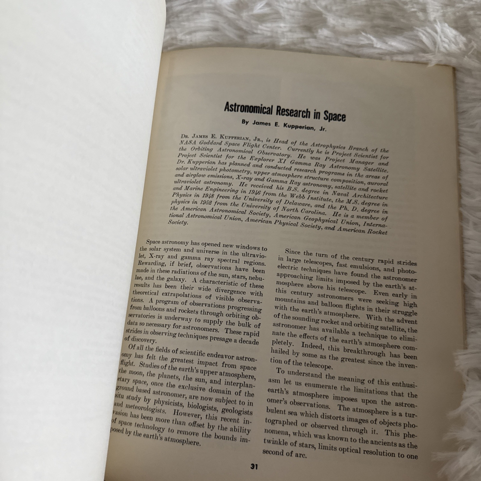 December 1962 NASA SP-13 Booklet Geophysics and Astronomy in Space Exploration