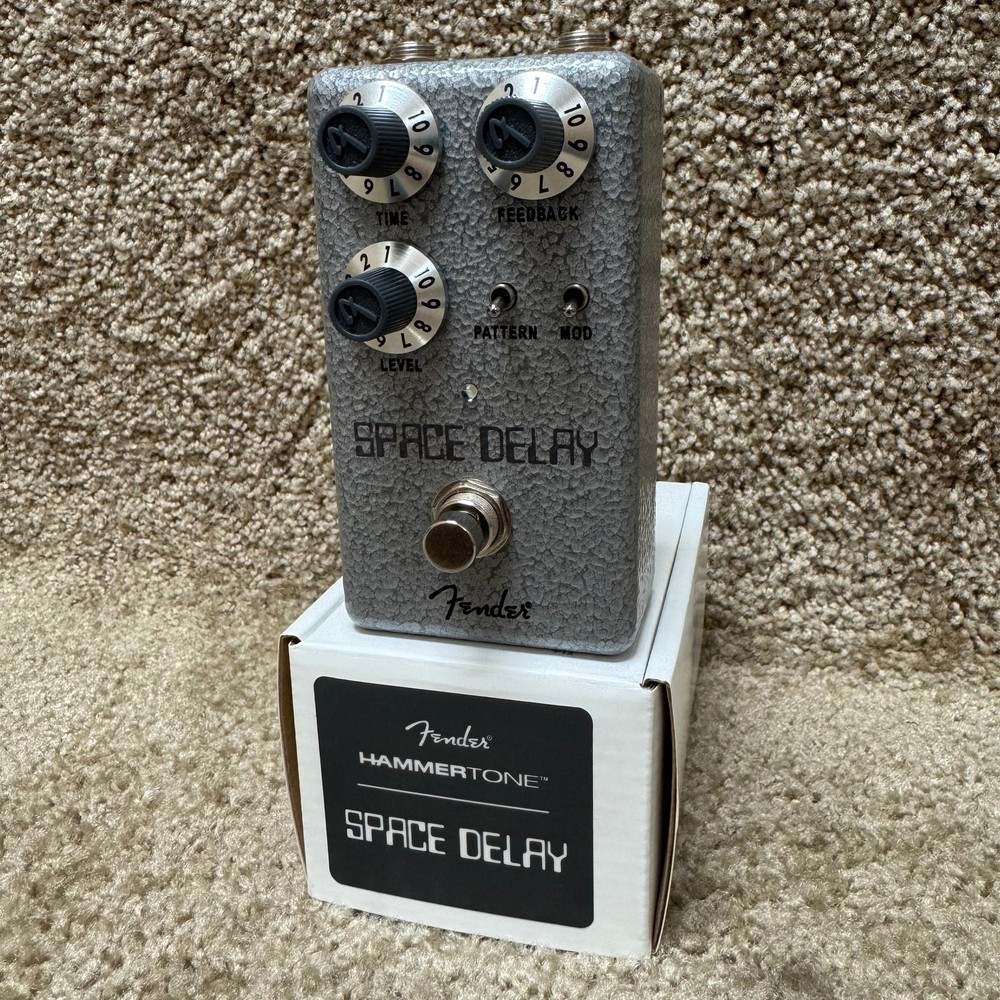Fender HammerTone Space Delay Pedal