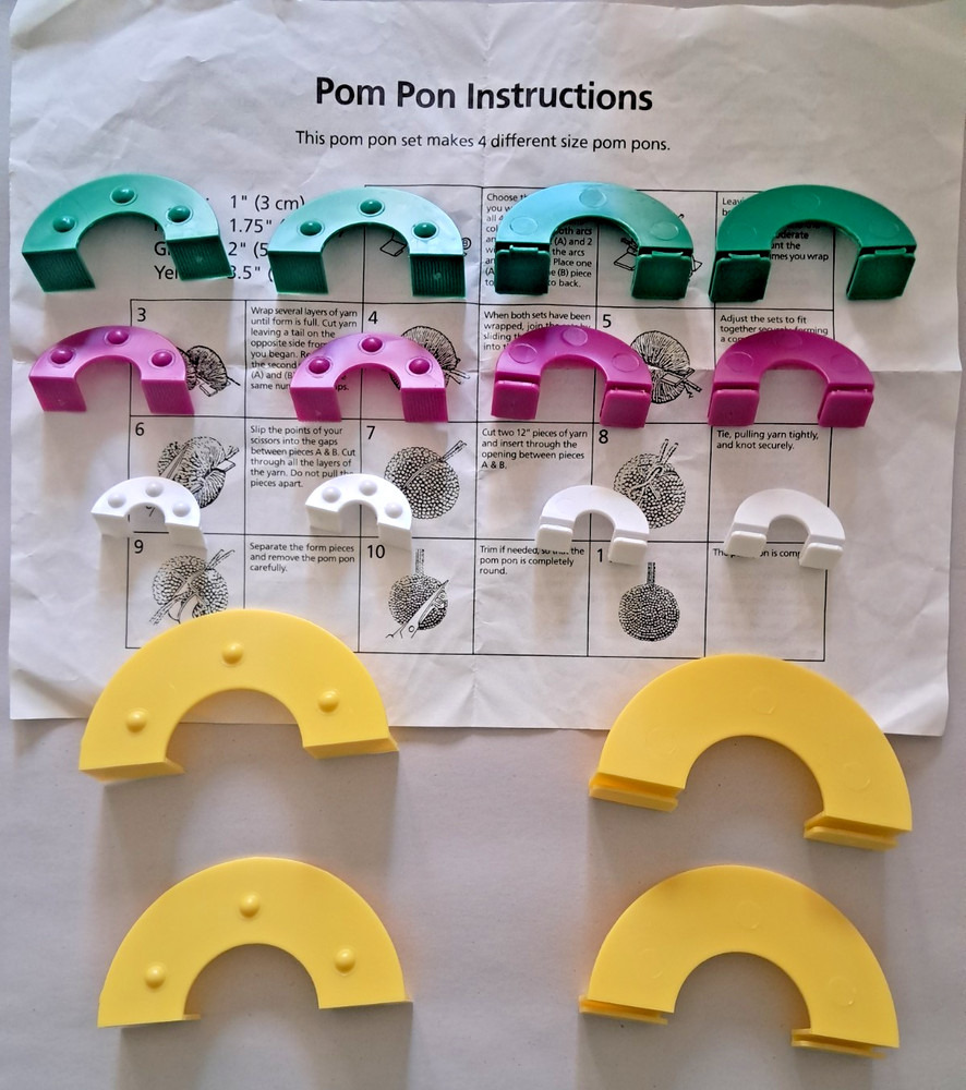 Pom Pom Making Tool Set, 4Different Sizes Pompom Maker