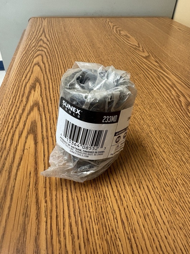 Sunex 233MD 1/2" Drive 6 Point 33mm Deep Impact Socket