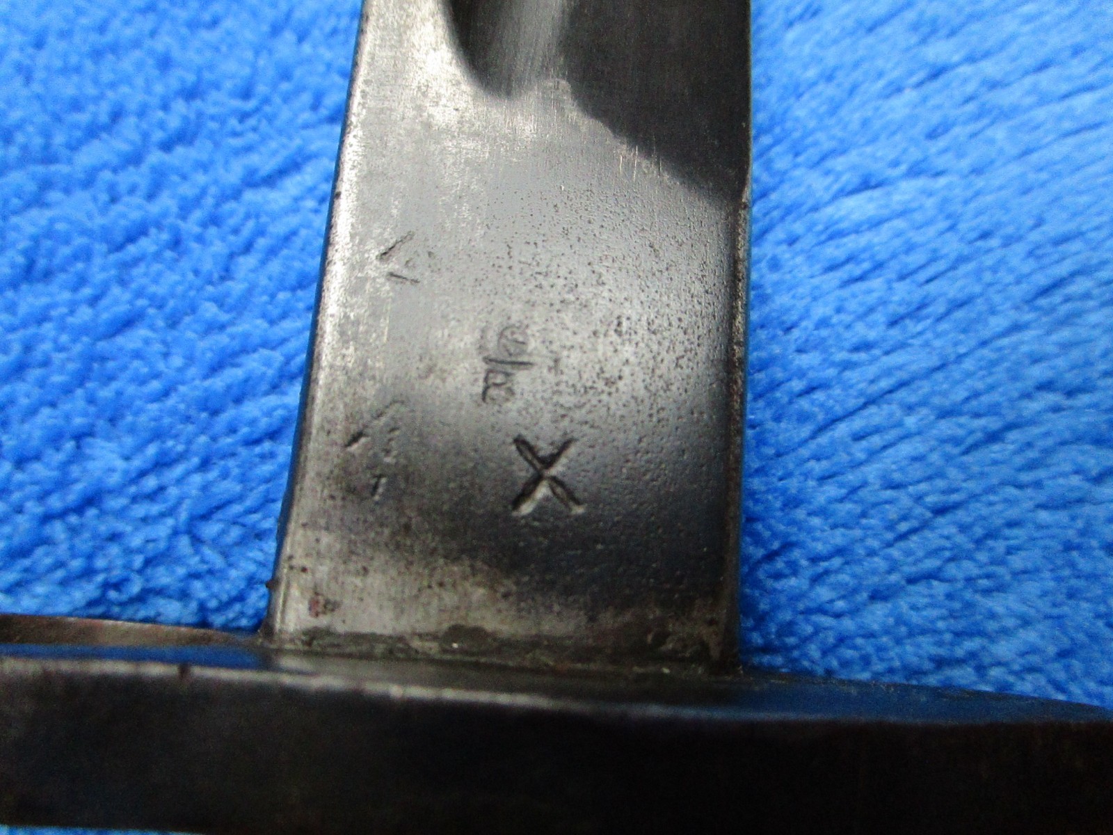 ORIGINAL WW1 BRITISH INDIA M1907 SMLE BAYONET AND SCABBARD WITH FROG MADE BY RFI