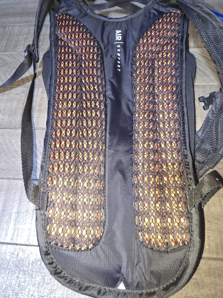 Camelbak Rogue Hydration Pack 85oz Black/Graphite