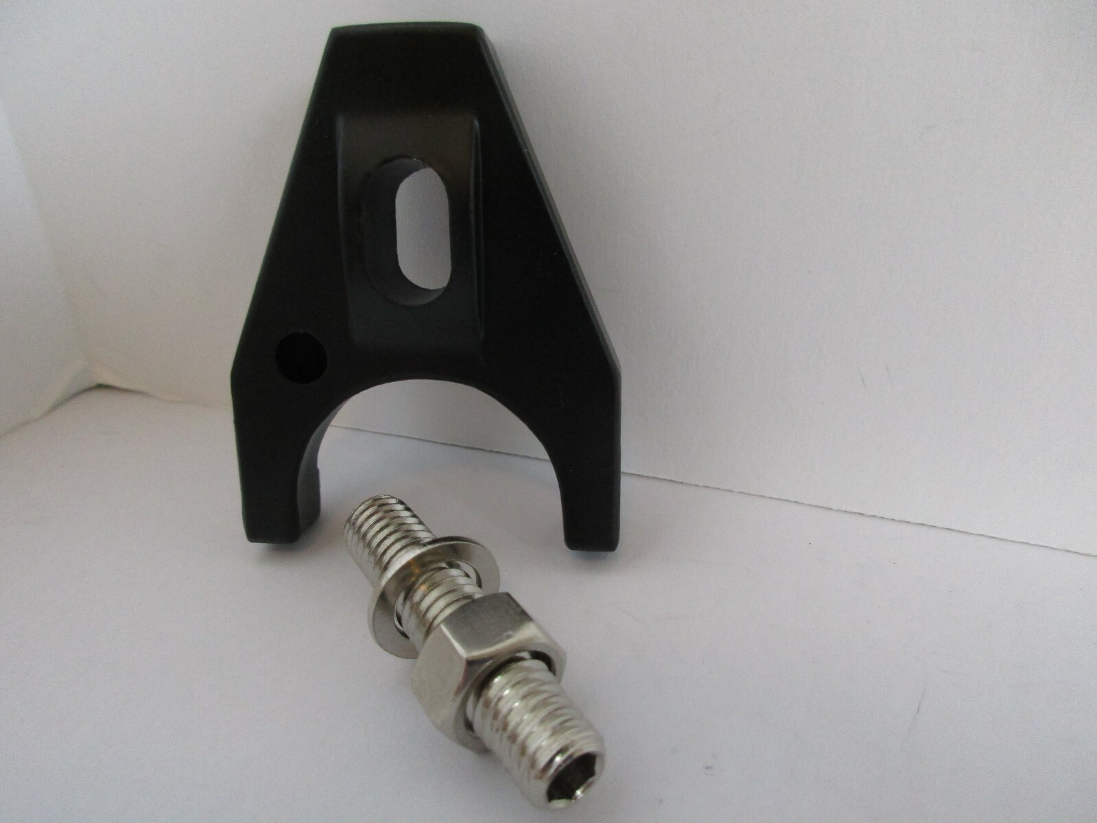 DISTRIBUTOR CLAMP BLACK Billet ALUMINUM CHEVY Hold Down HEI sbc bbc #7627BK