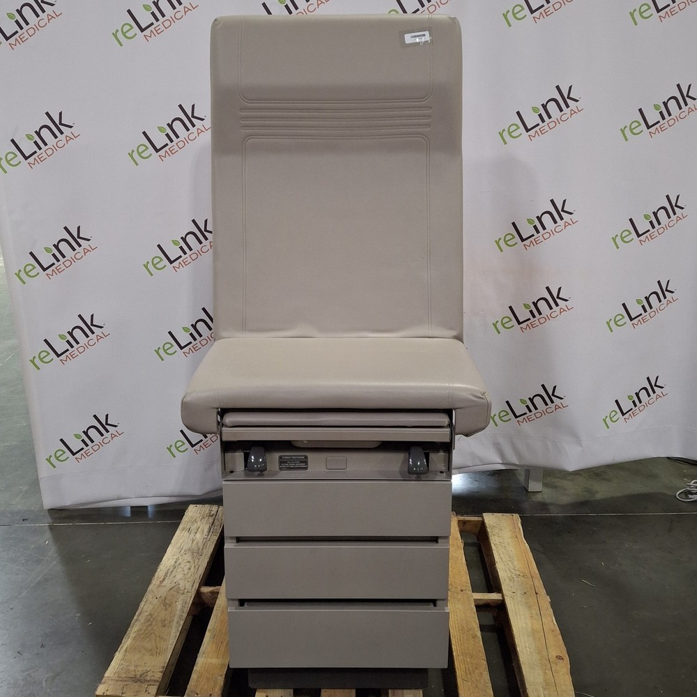 Midmark Ritter Model 104 Exam Table