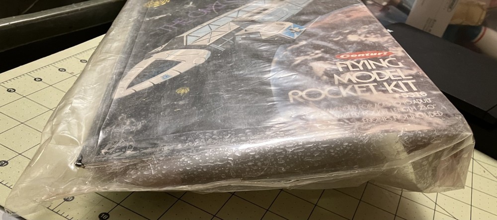 Centuri Space 1999 Eagle Transporter Flying Model Rocket Kit - Open - Complete