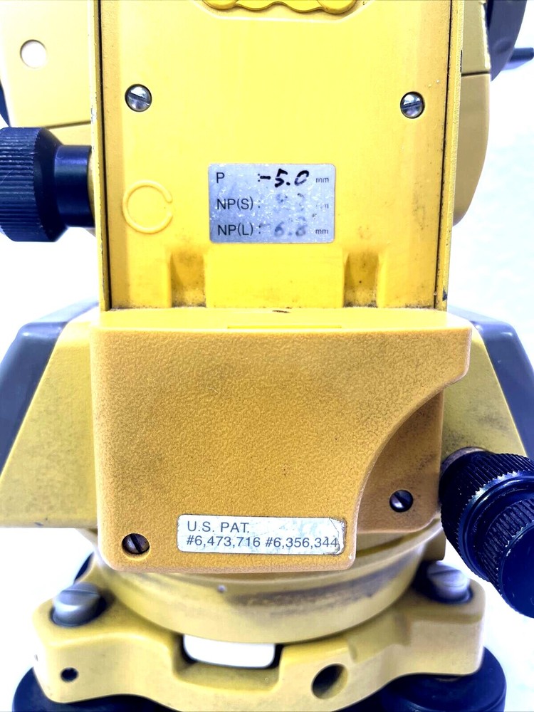 Topcon GPT-2002, Total Station 2002, (with case)