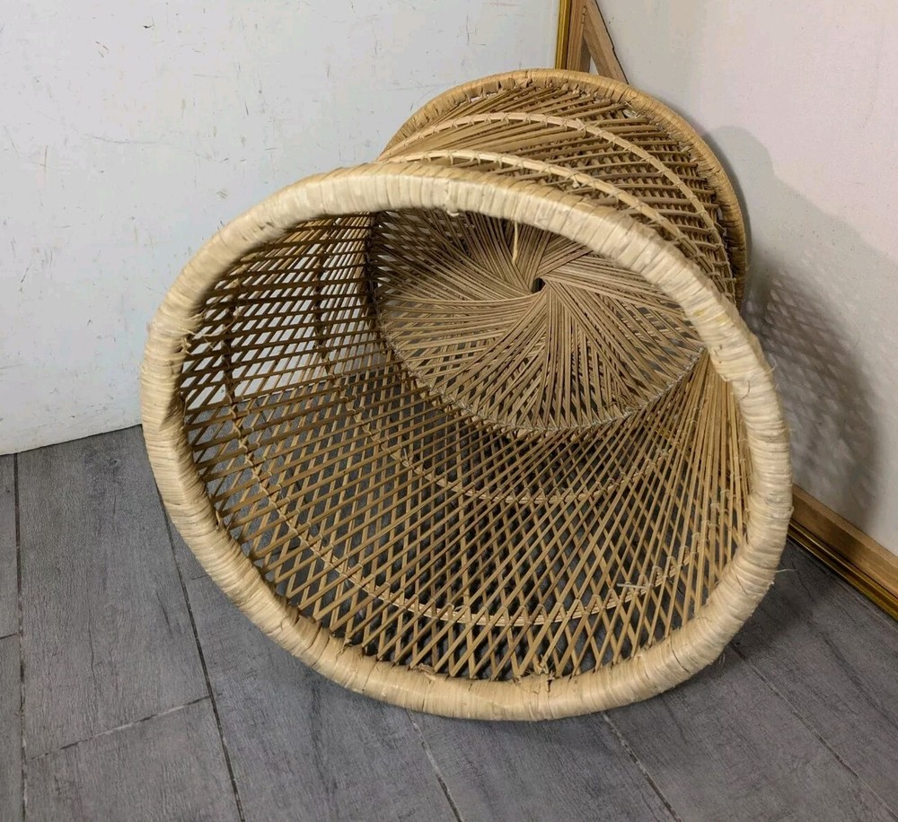 Vintage Boho Chic Round Wicker Rattan Table Plant Stand Stool